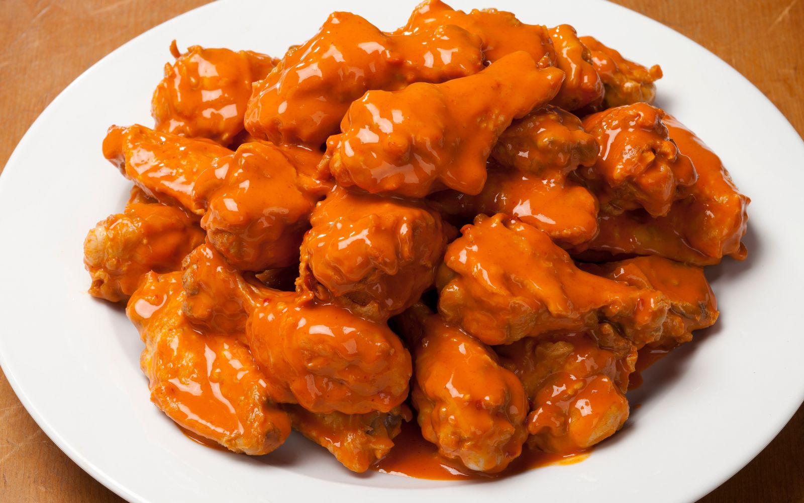 FANCY LIKE 'HOT WINGS LIP GLOSS' FROM APPLEBEE'S Z93