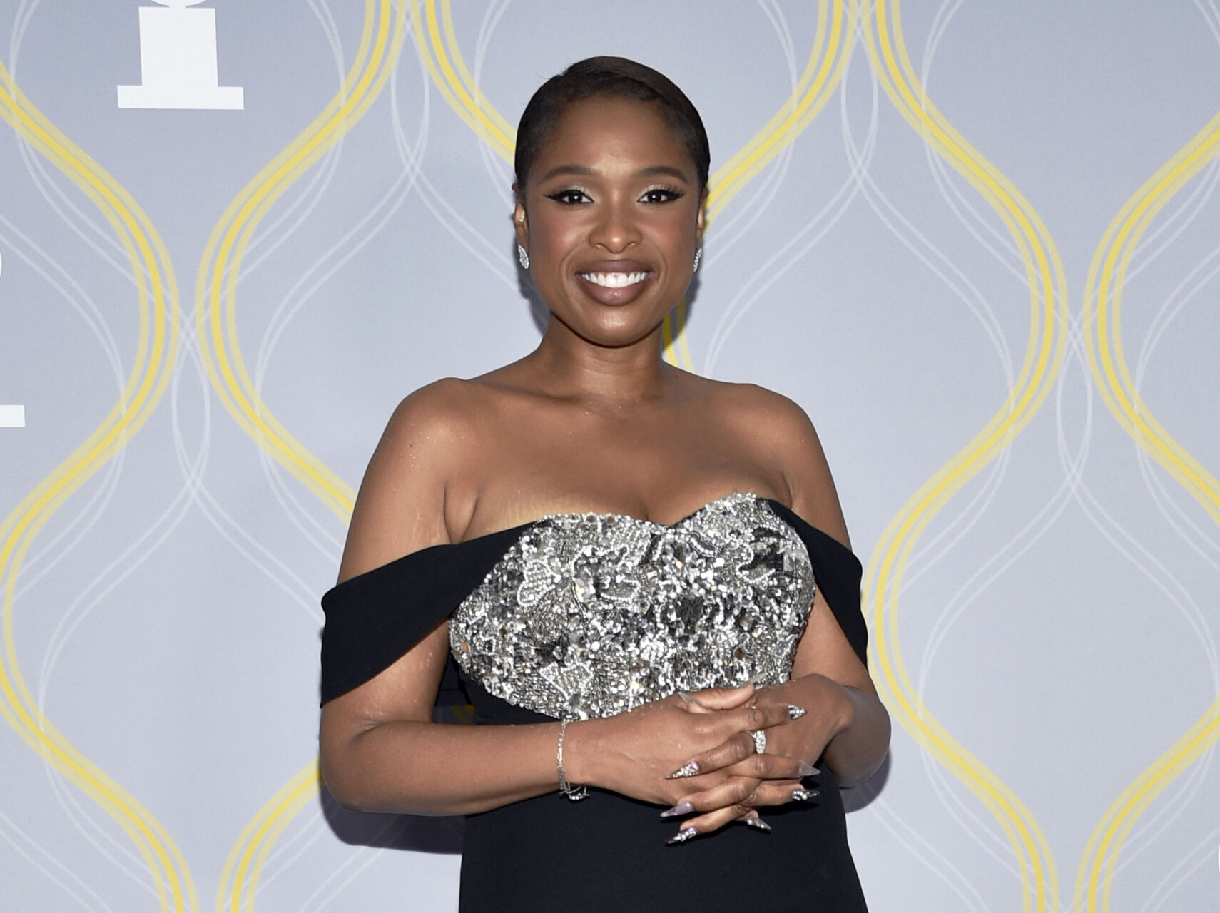 JENNIFER HUDSON DEBUTS TALK SHOW WITH SIMON COWELL AS FIRST GUEST Z93