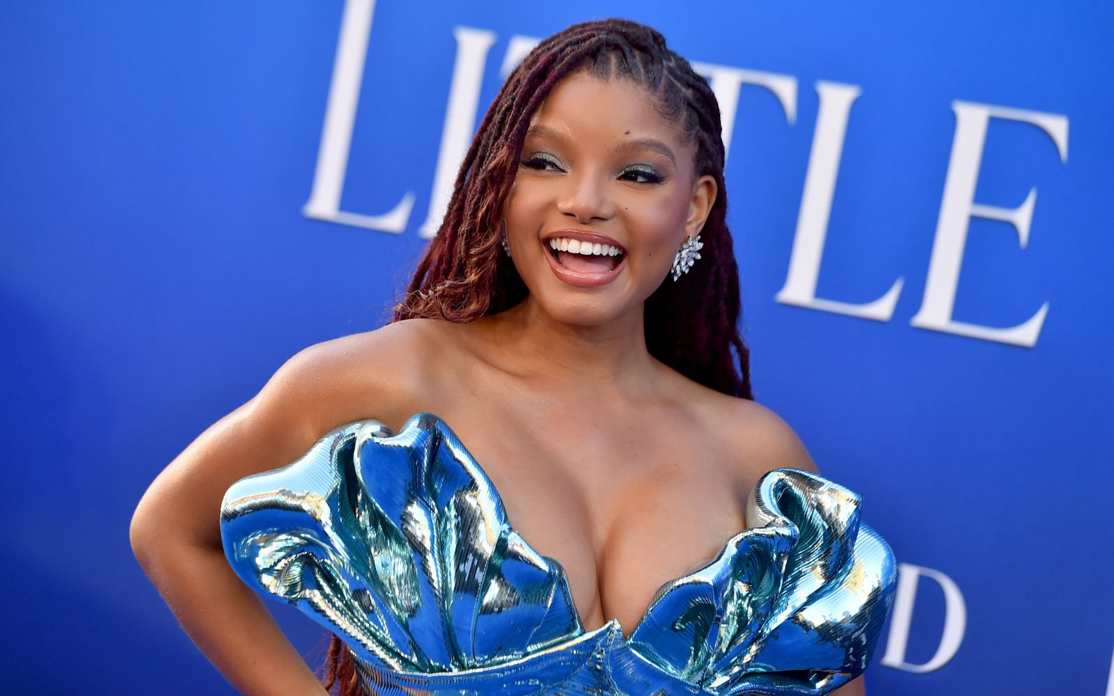 halle-bailey-snuck-into-a-little-mermaid-screening-undetected-z93