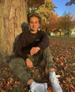 Isaac on Z93