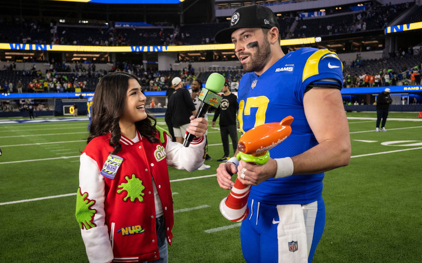 NICKELODEON AND CBS SPORTS SLIMING THE SUPER BOWL Z93